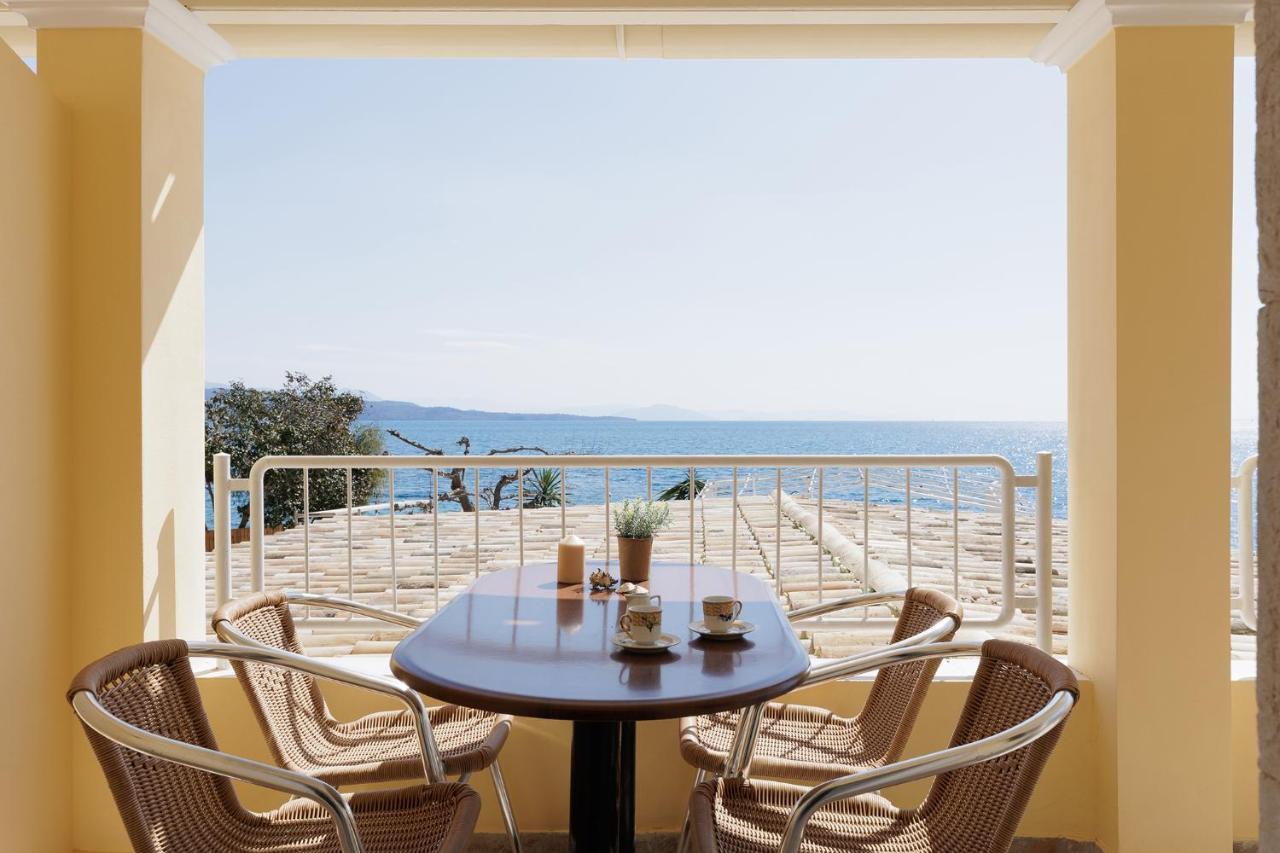 Salt & Sun Apartments By Konnect, At Kaminaki Beach Nisaki  외부 사진