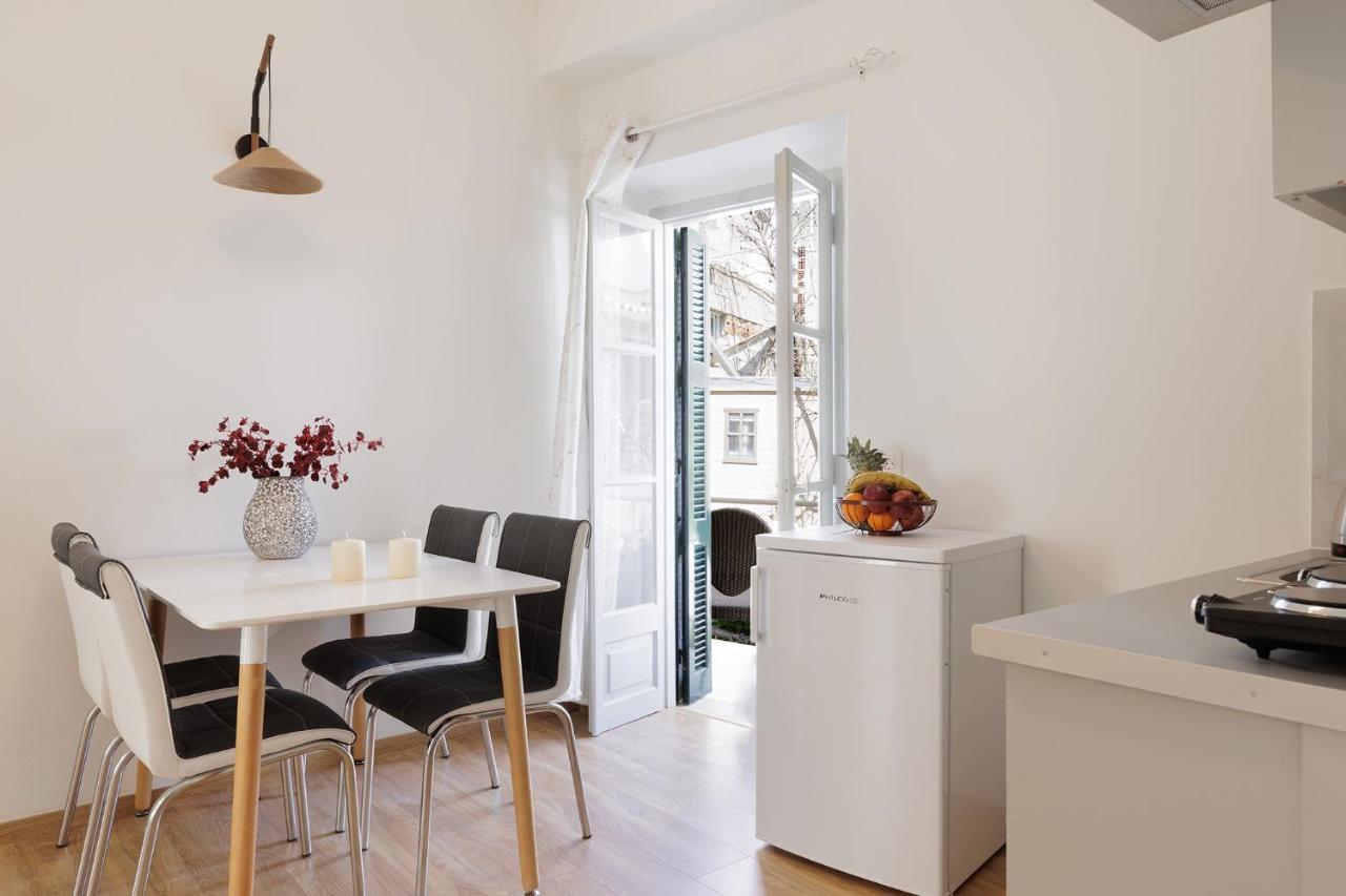 Salt & Sun Apartments By Konnect, At Kaminaki Beach Nisaki  외부 사진